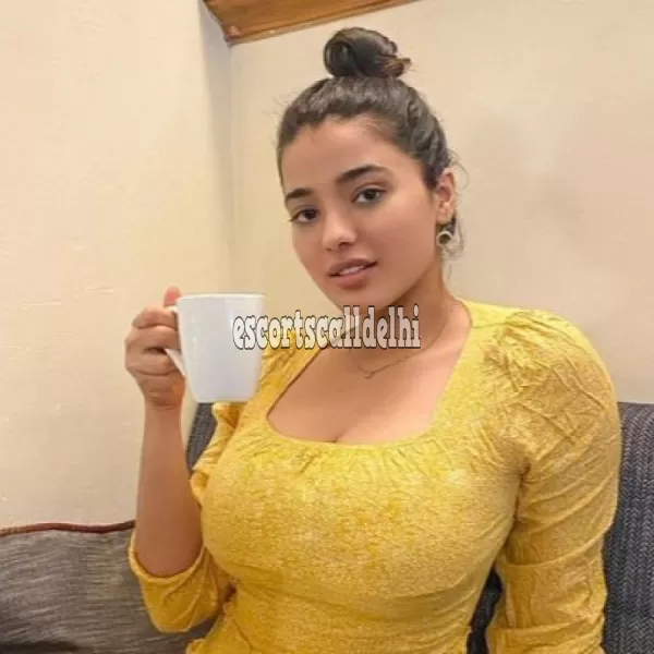 B2B~MASSAGE /→7303025131 /→The Is Best Gall Girls in Kalkaji Metro,, Delhi