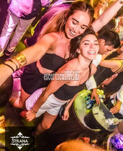 Majnu-ka-tilla Escorts service Call girls in delhi 9958337988